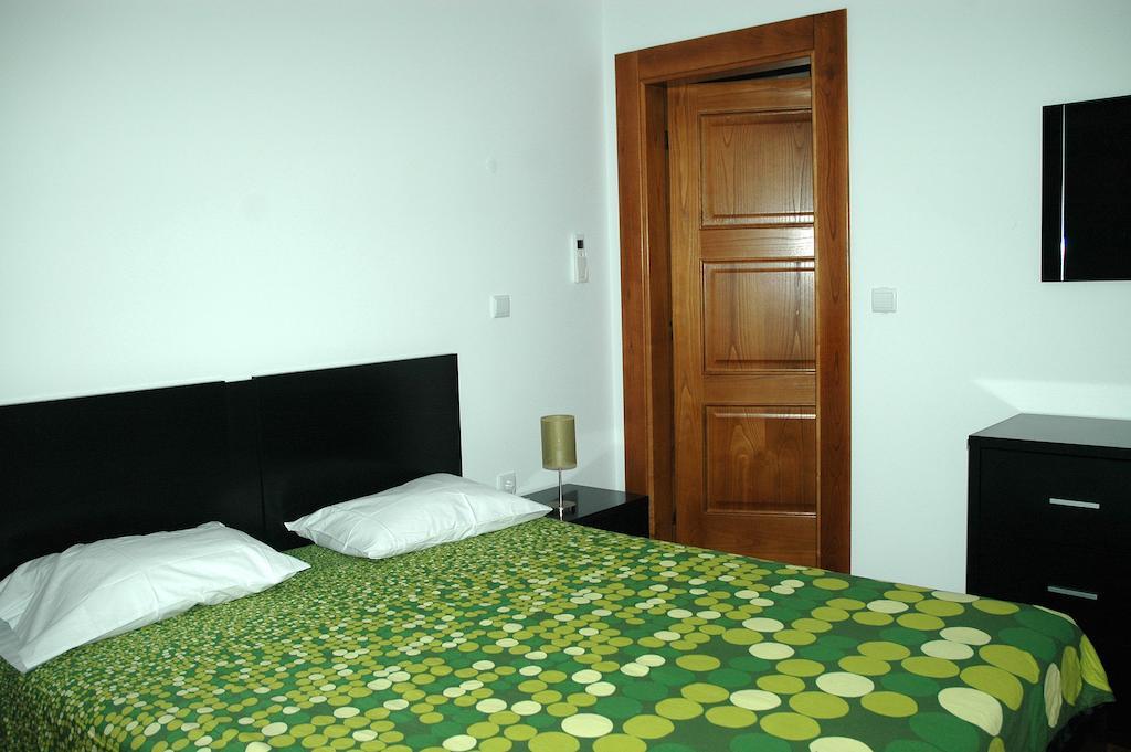 Casa Dos Lagares De Vara E Pedra Vila Flor Chambre photo