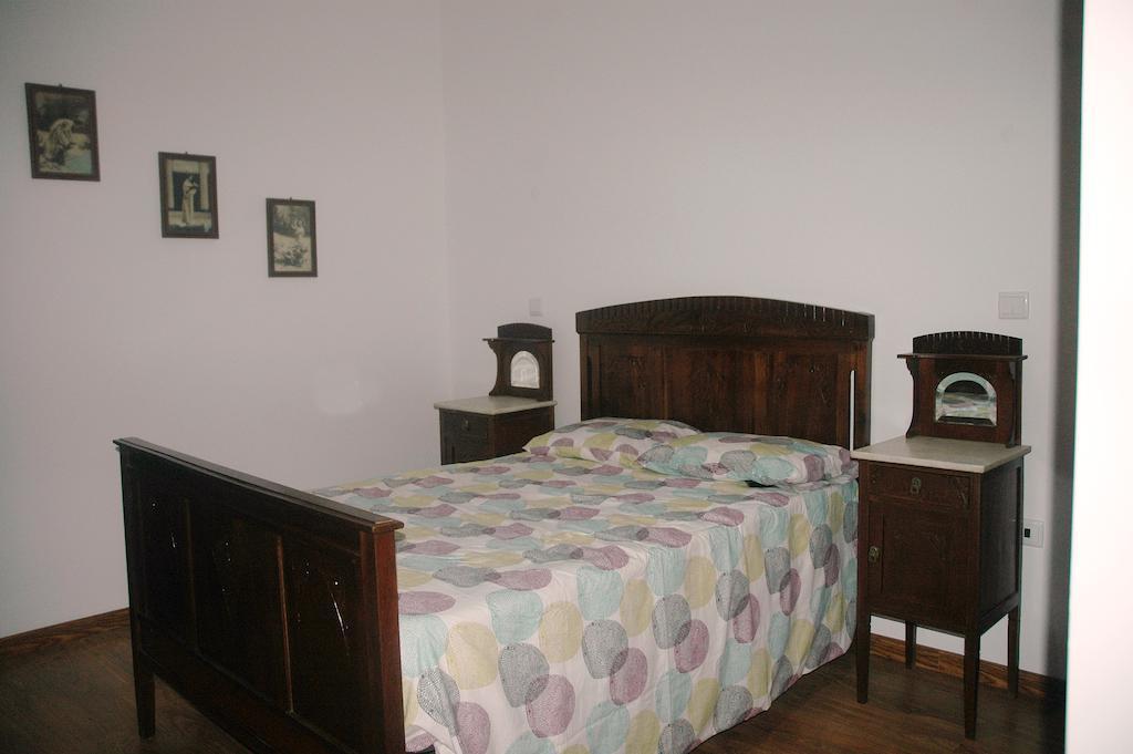 Casa Dos Lagares De Vara E Pedra Vila Flor Chambre photo