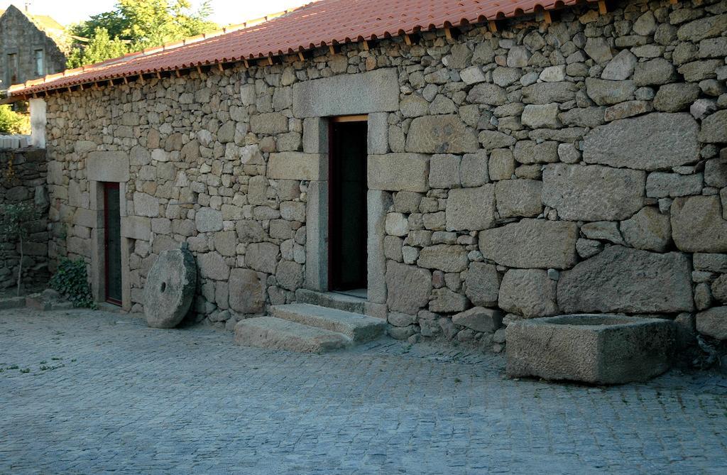 Casa Dos Lagares De Vara E Pedra Vila Flor Extérieur photo